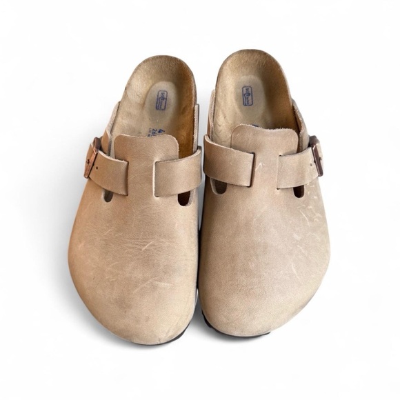 Men’s Nubuck Taupe Birkenstock Soft Footbed Clogs - Picture 3 of 4